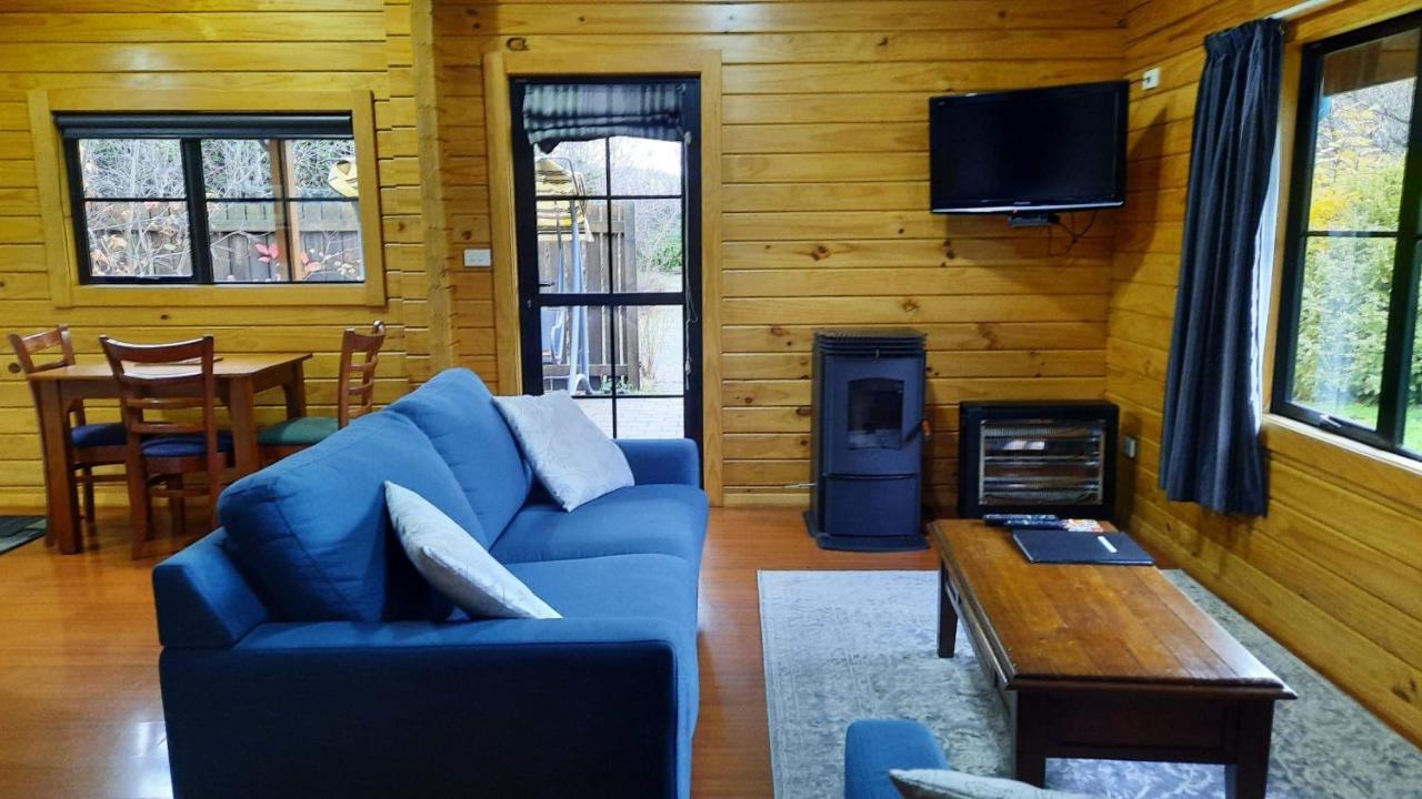 Central Chalets Ltd Alexandra Exterior photo